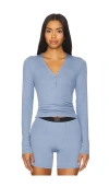 Lunya Stretch Modal V-neck Henley In Pastoral Blue