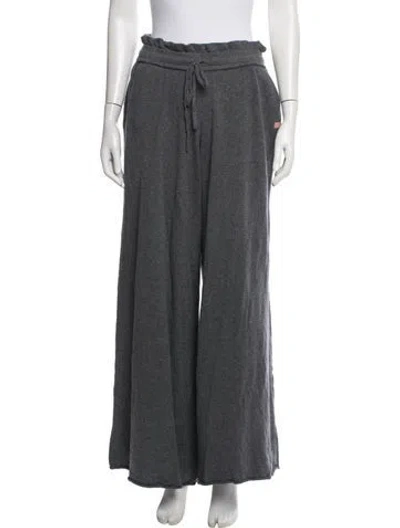 Pre-owned Lunya Sweatpants In Grey