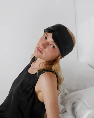 Lunya Thermoregulating Washable Silk Sleep Mask In Immersed Black