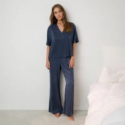 Lunya Washable Silk Crossover Pant Set In Blue