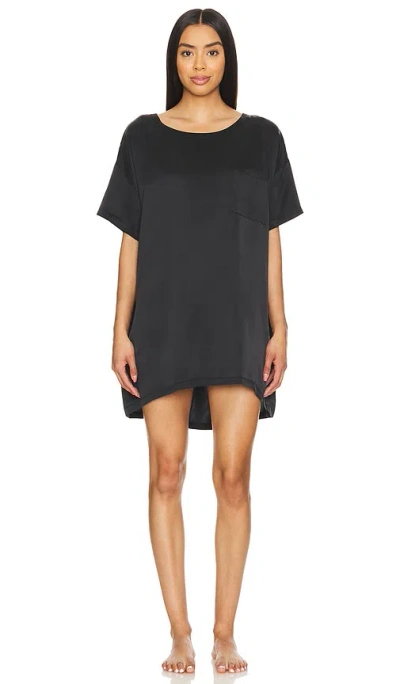 Lunya Washable Silk Oversized Sleep Tee In Immersed Black