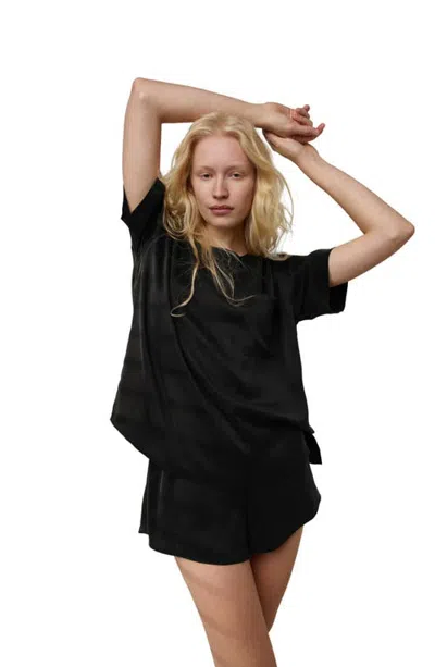 Lunya Washable Silk Short Pajamas In Black