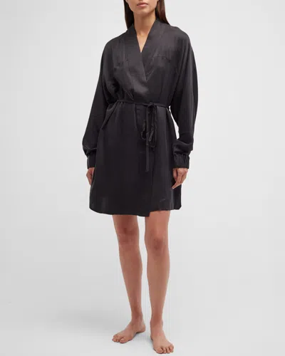 Lunya Washable Silk Short Robe In Black