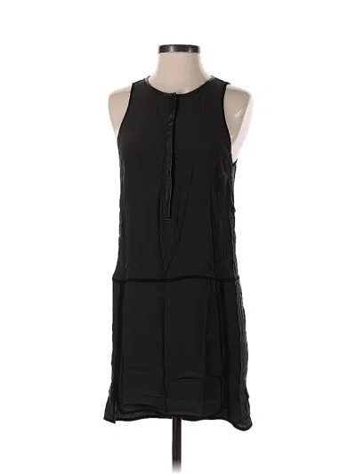 Pre-owned Lush Casual Dress