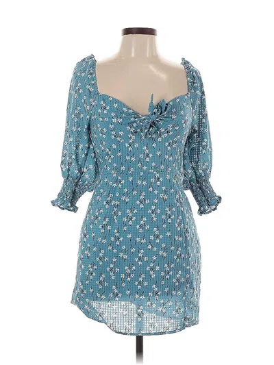 Pre-owned Lush Casual Dress In White