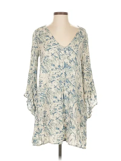 Pre-owned Lush Casual Dress In White