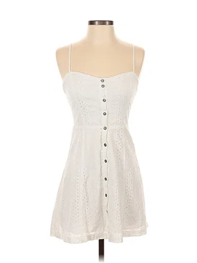 Pre-owned Lush Casual Dress In White