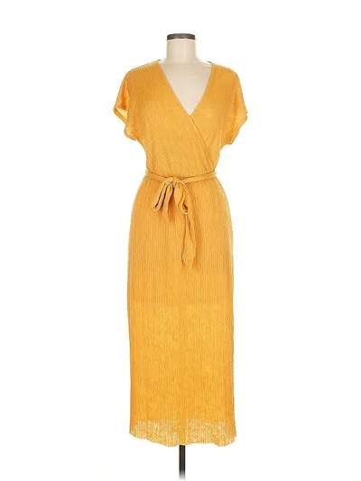 Pre-owned Lush Casual Dress In Yellow