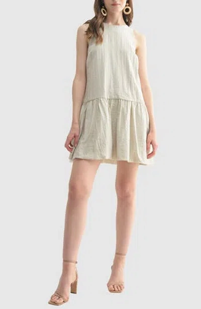 Lush Flounce Shift Dress In Brown