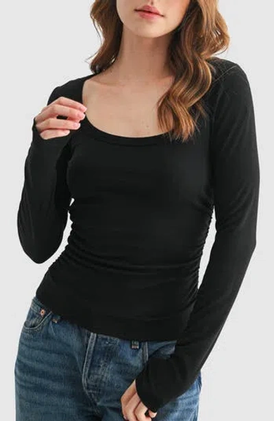 Lush Long Sleeve Ruched Top In Black