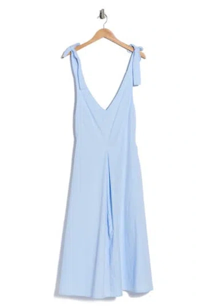 Lush Pleated Midi Dress In Blue