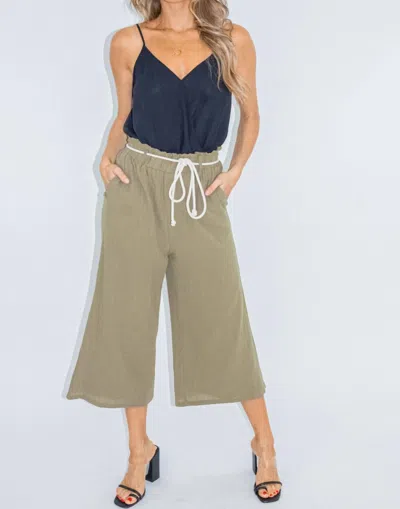 Lush Rope Belt Culotte Pant In Olive In Green