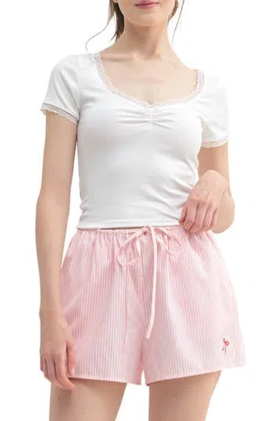 Lush Sweetheart Neck Lace Trim T-shirt In White