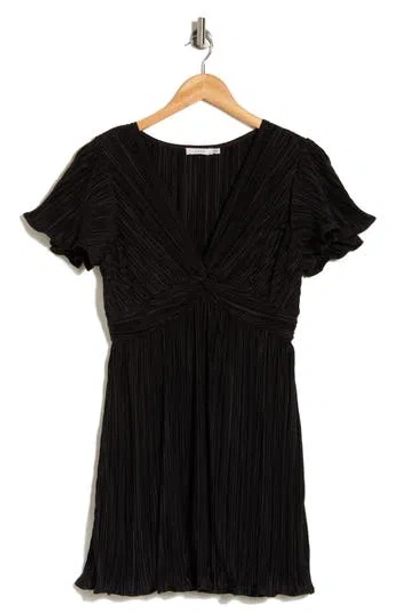 Lush Twist Front Plissé Dress In Black