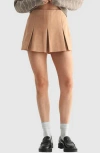 Lush Wide Pleat Miniskort In Metallic
