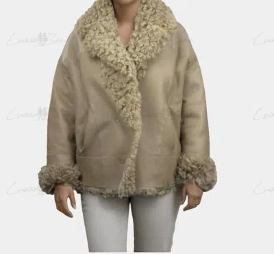 Lusso Beni Atlas Jacket In Caramel In Beige