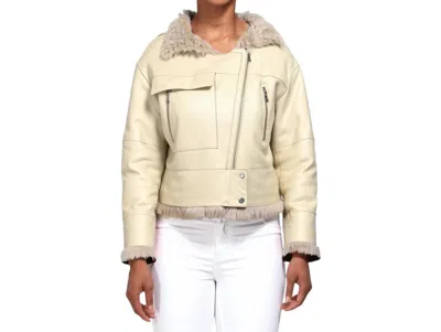 Lusso Beni Flow Jacket In Beige In Neutral