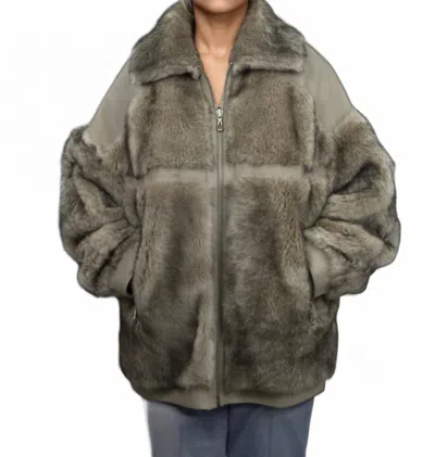 Lusso Beni Sojourn Teddy Jacket In Gray In Green