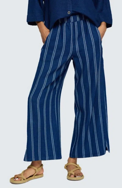 Luukaa Azalea Denim Muslin Pants In Blue