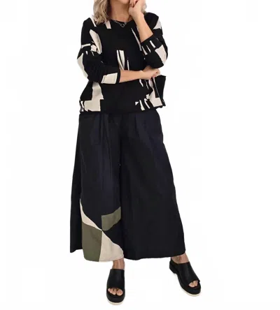 Luukaa Brooklin Wide Leg Pants In Black/ Olive
