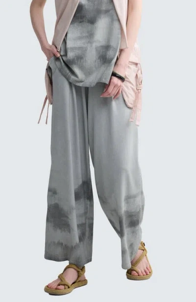 Luukaa Daris Garment-dyed A-line Pants In Gray