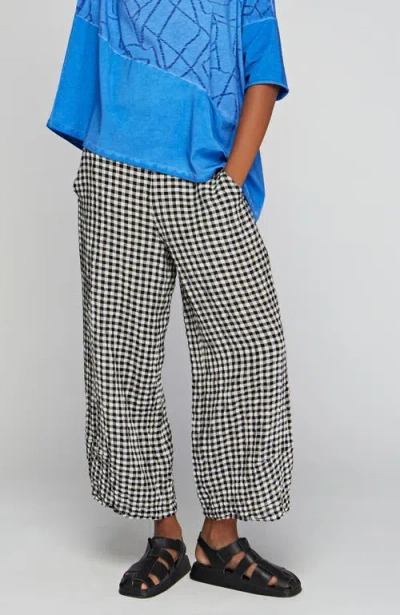 Luukaa Rio Checkered Gauze Linen Pants In Multi