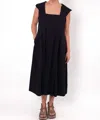 Luukaa Sleeveless Dress In Black In Black
