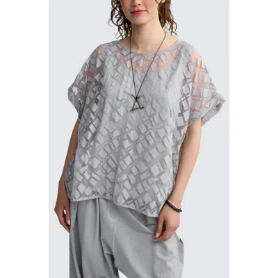 Luukaa Solenne Layered Hybrid Top In Gray