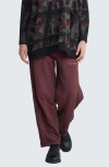 Luukaa Tara Sculpted Tapered Pants In Burgundy