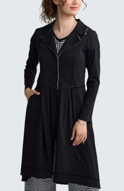 Luukaa Ysolde Contrast-stitch Long Jacket In Black