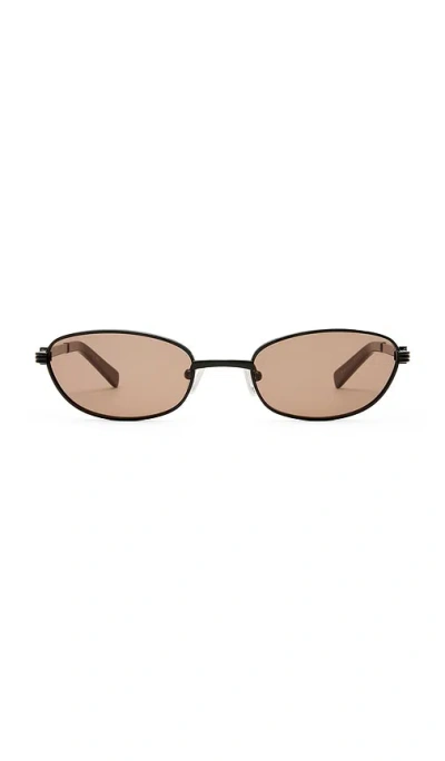Luv Lou The Brooklyn Sunglasses In Black
