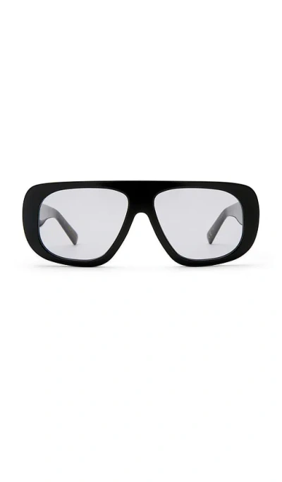 Luv Lou The Dionne Sunglasses In Black