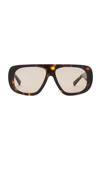 Luv Lou The Dionne Sunglasses In Black
