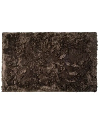 Luxe Faux Fur Arlington Machine Washable Rectangular Faux Fur Rug In Chocolate