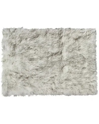 Luxe Faux Fur Hudson Machine Washable Faux Fur Rug