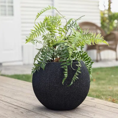 Luxenhome Black Sphere Planter – Modern Indoor/outdoor Round Flower Pot