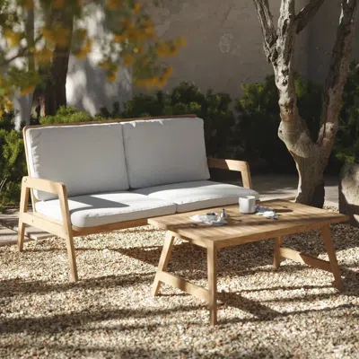 Luxenhome Cambria Outdoor Loveseat & Coffee Table Set In Brown