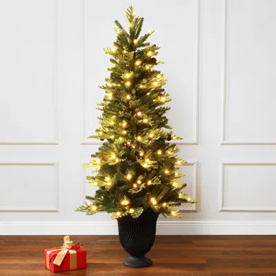Luxenhome Pre-lit Pine Christmas Tree With Black Potted,4.5ft In Green