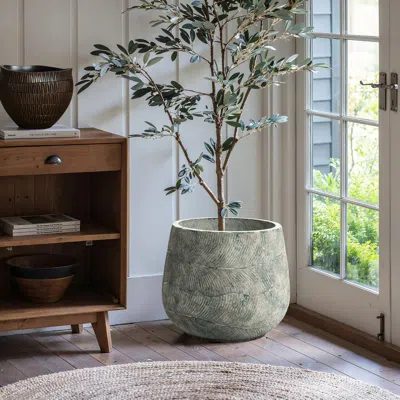 Luxenhome Rustic Multi-color Cement 18.3-inch Round Planter