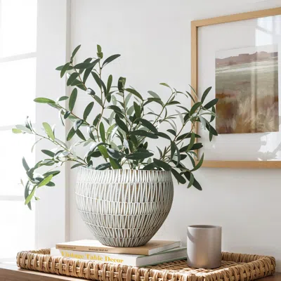 Luxenhome White Textured Resin Round Planter, Small In Gray