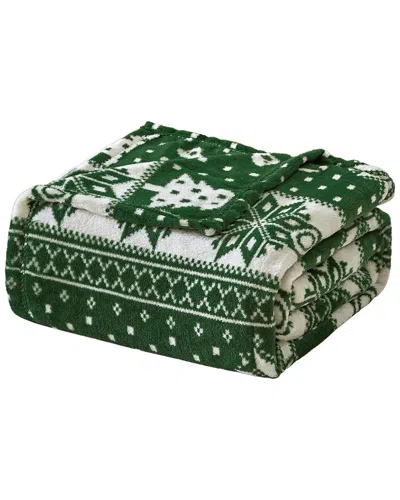 Luxury Home Holiday & Christmas Throw Blanket In Green