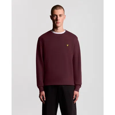 Lyle & Scott Crew Neck Sweater In Burgundy