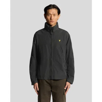 Lyle & Scott Long Sleeve Fold Away Hood Jacket In Black