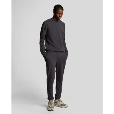 Lyle & Scott Tape Trackies In Black