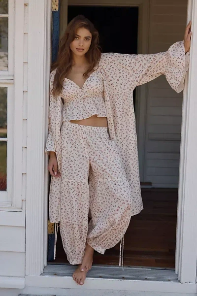 Lyrebird 100% Cotton Flannel Ruffled Sleeve Robe In Ivory