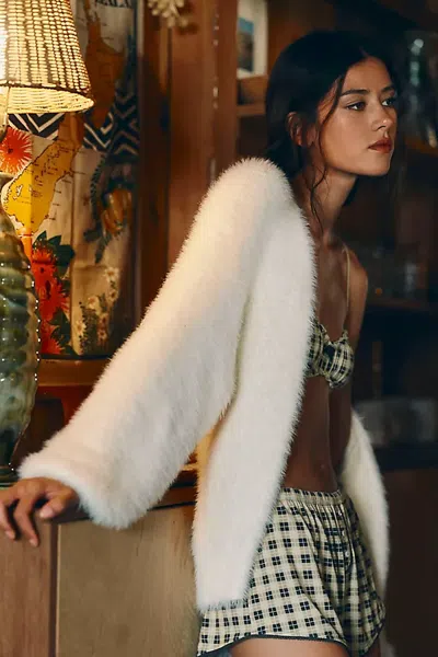 Lyrebird Cozy Eyelash V Neck Cardigan In White
