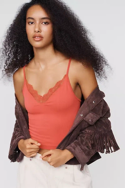 Lyrebird Seamless Lace Trim Cami In Red