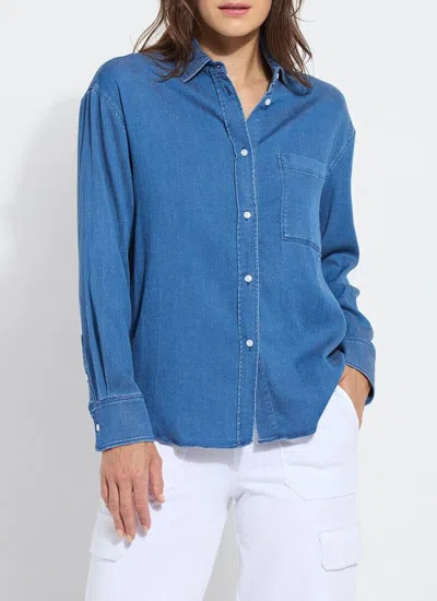 Lyssé Bay Crop Chambray Shirt In Blue