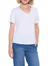 Lyssé Cyrus Box-cut V-neck Tee In White