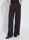 Lyssé Darcy Pleated Wide Leg Trouser In Black